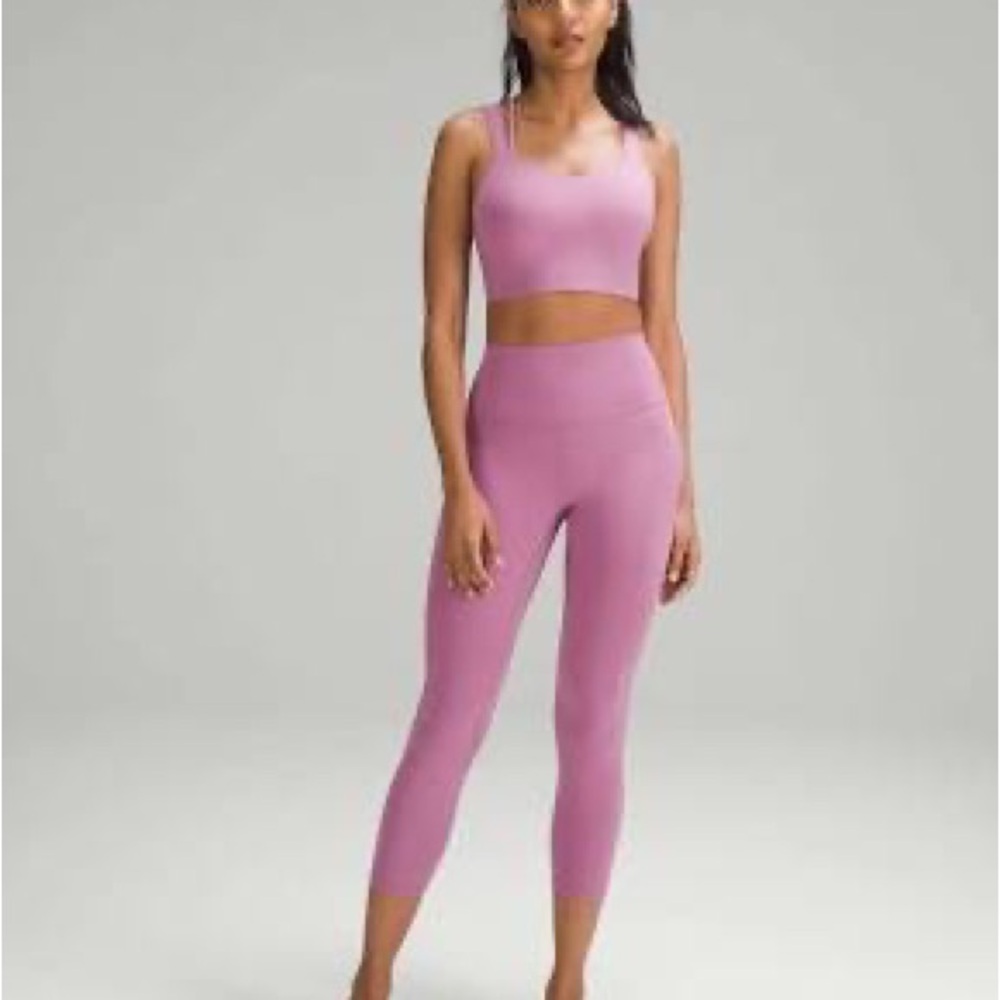 23 inch lulu lemon align crop HR leggings size 4, velvet dust color